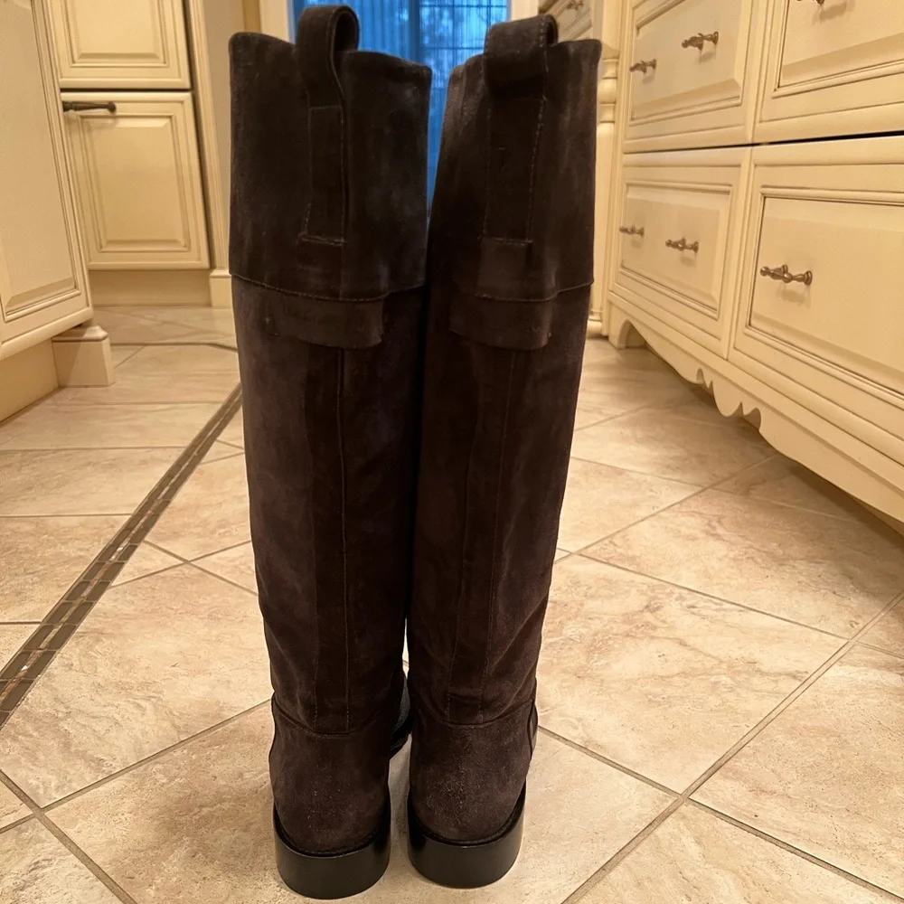 Dolce and Gabbana knee high suede boots - Picture 5 of 10